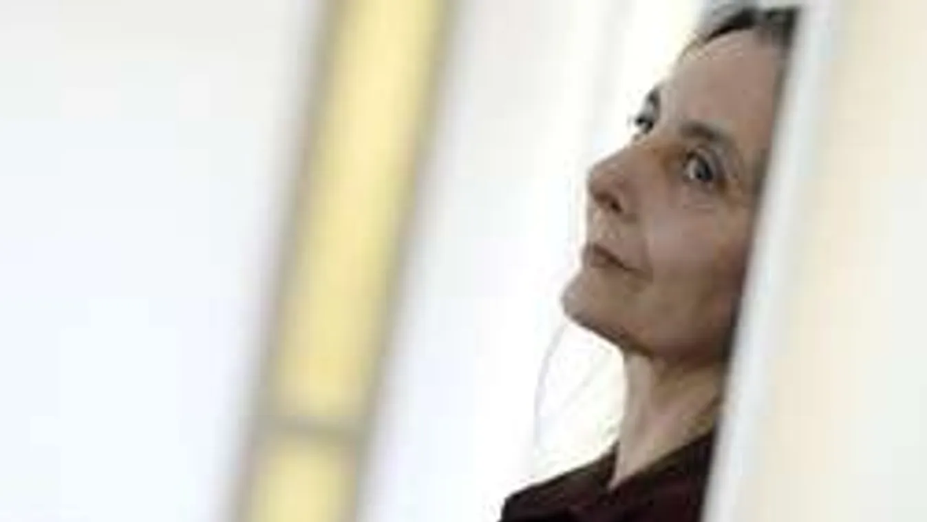 Színésznek állt Geréb Ágnes