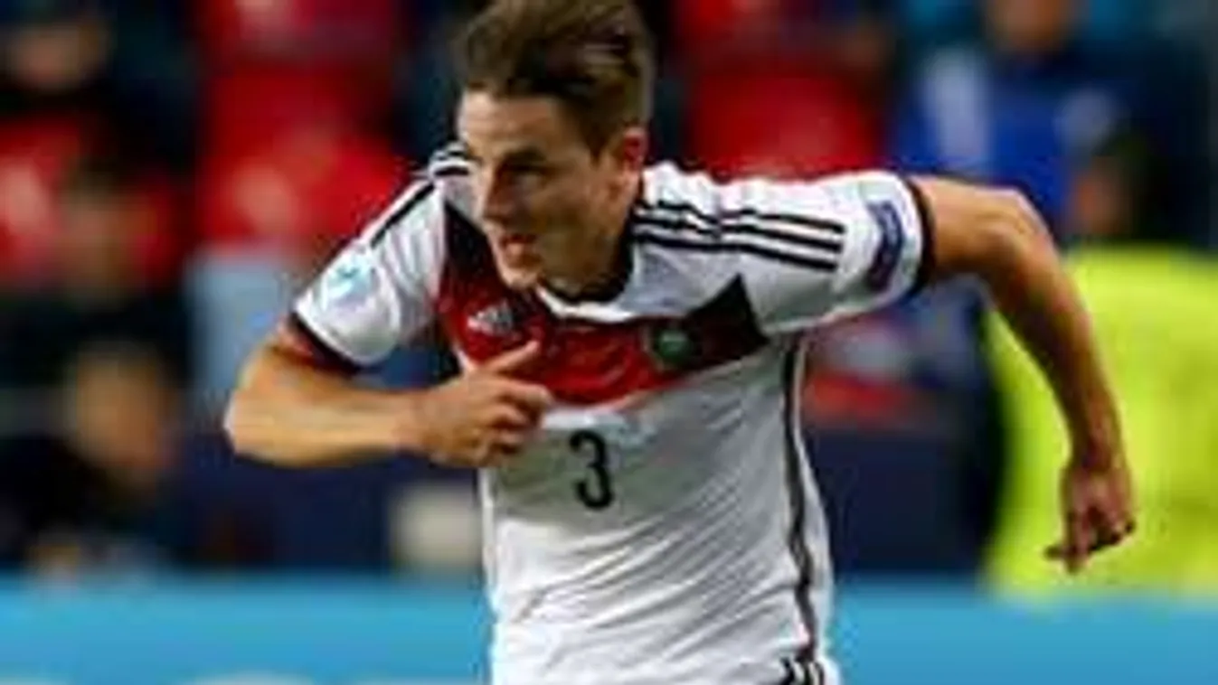 Megható szerelmi vallomás! Ezt tette beteg kedveséért a futballsztár - fotó