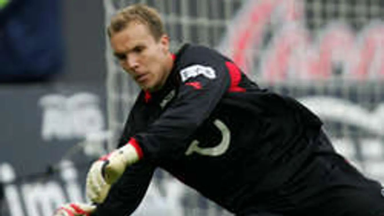 Anya lett az öngyilkos kapus özvegye