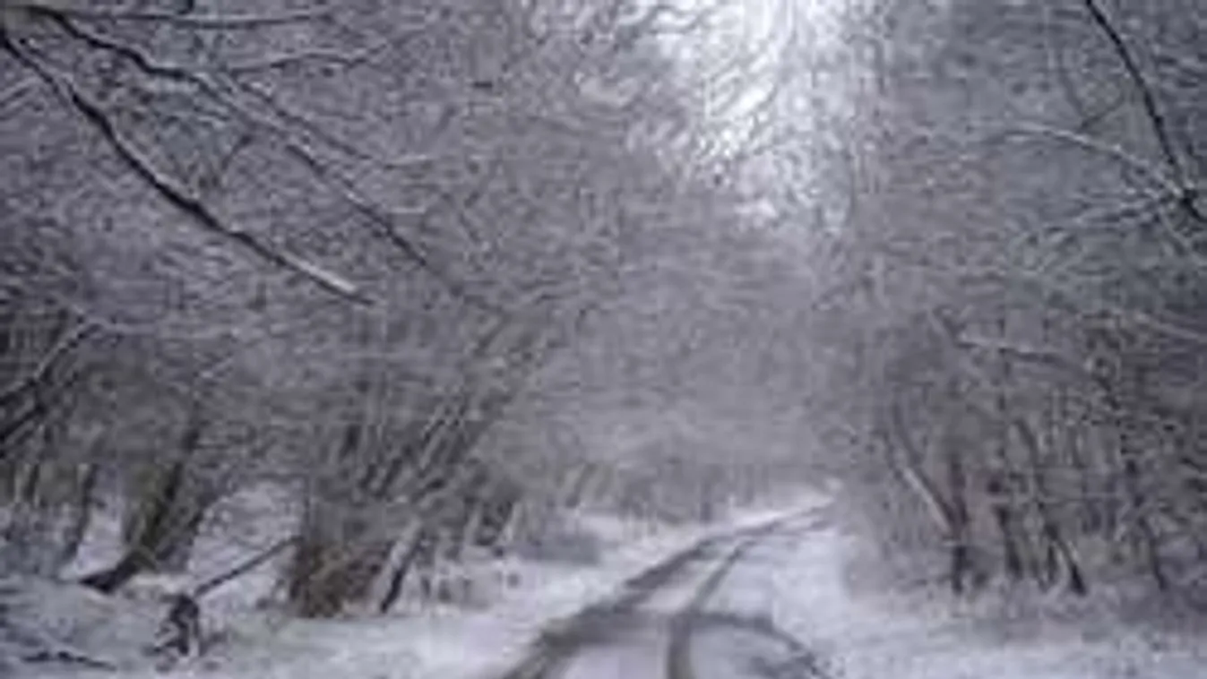 Bedurvul az időjárás! Kegyetlen útviszonyok várnak!