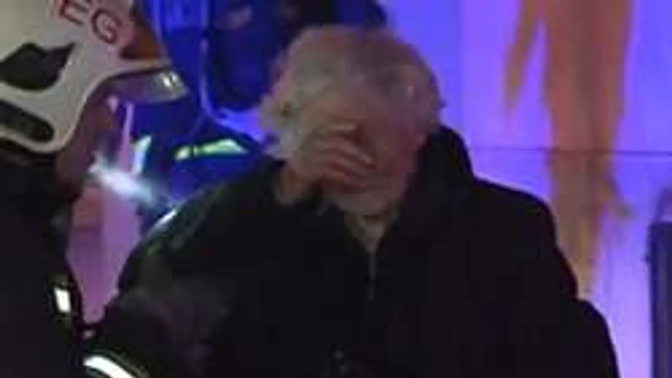 16 ember menekült otthonából a tűzhelyen felejtett étel miatt - Videó!