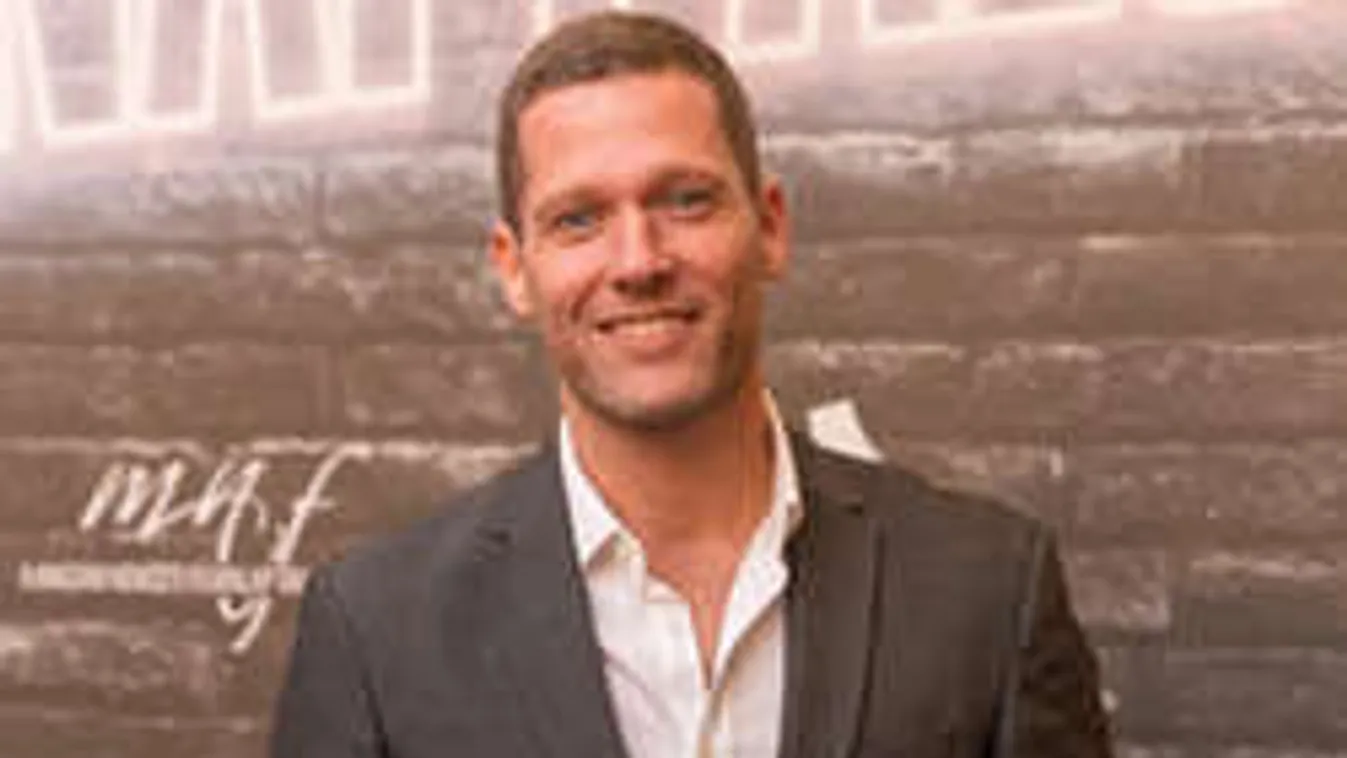 Hihetetlen, hogyan lett ilyen jóképű a TV2 sztárja! - Fotó