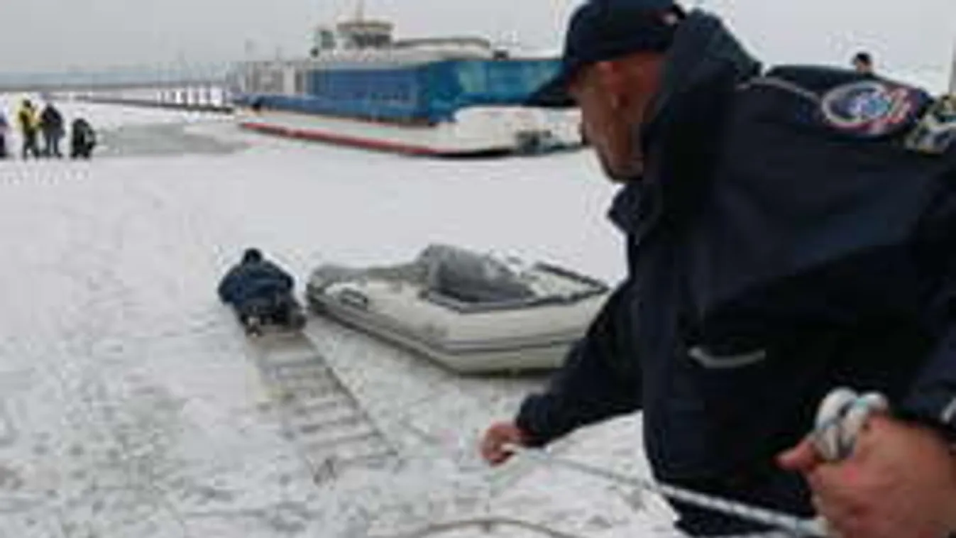 Egy horgász holttestét húzták ki a Velencei-tóból
