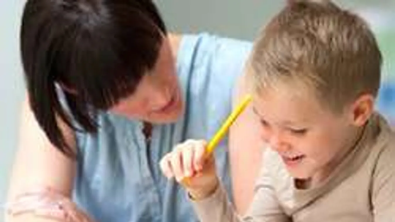 Ne légy helikopterszülő, mert tönkreteheted a gyerekedet!