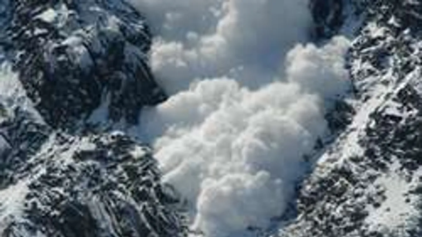 Ilyen, amikor szembejön egy lavina - videó