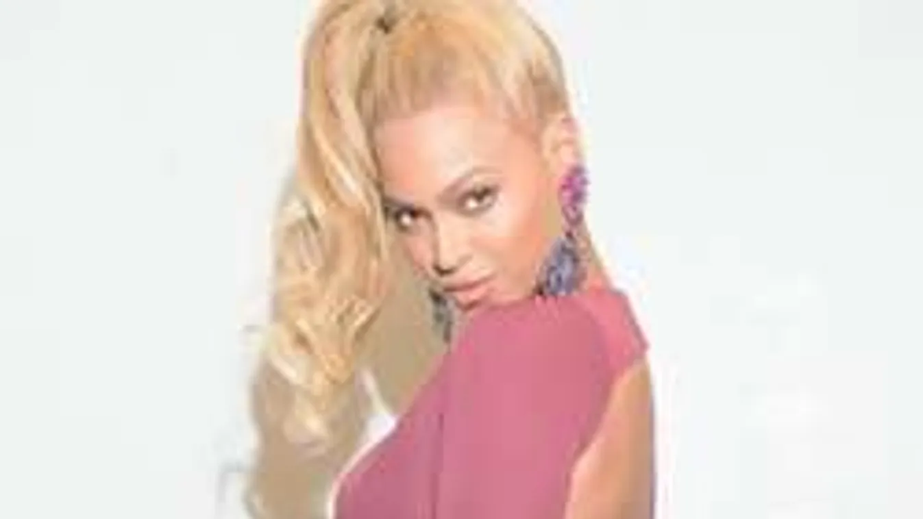 Lebukott! Megint gyermeket vár a világ legnagyobb sztárja - Fotó