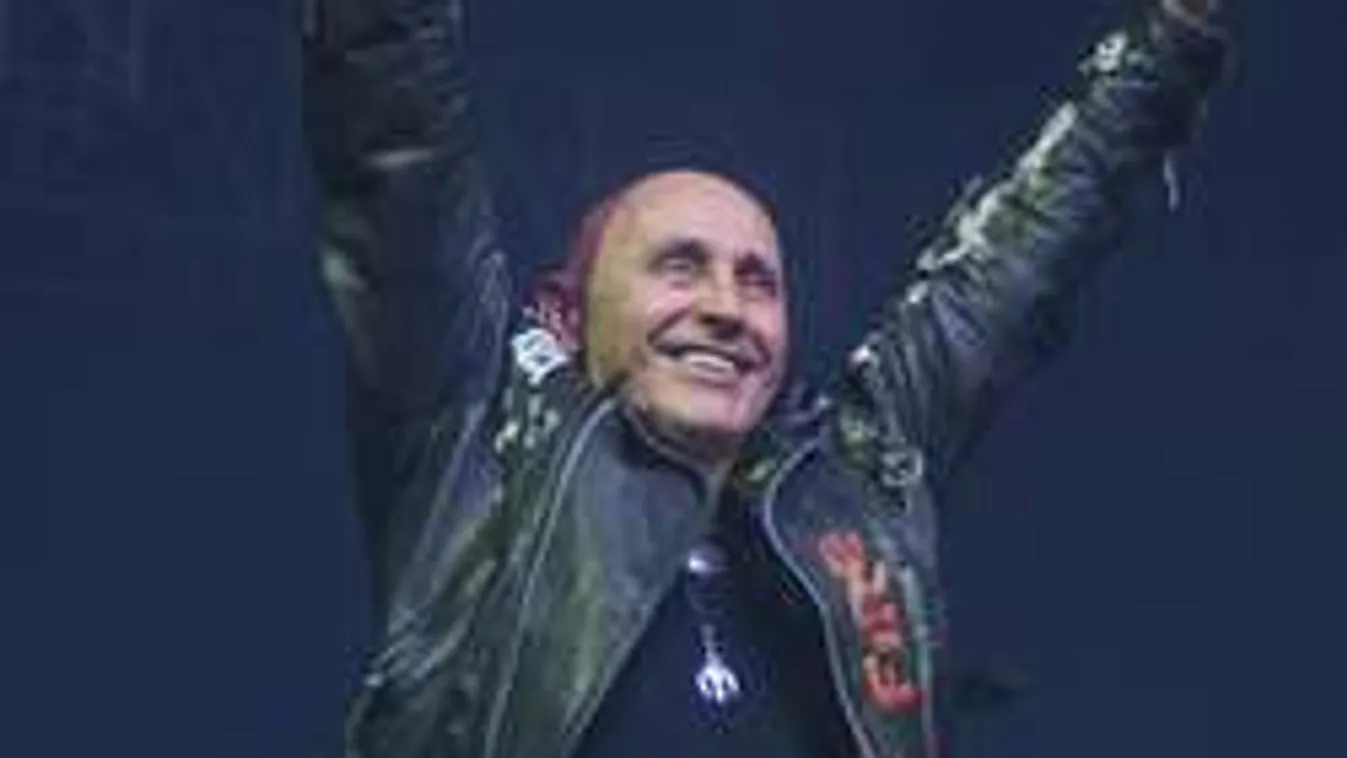 Exkluzív információk Pataky Attila feleségétől az énekes műtétjéről!