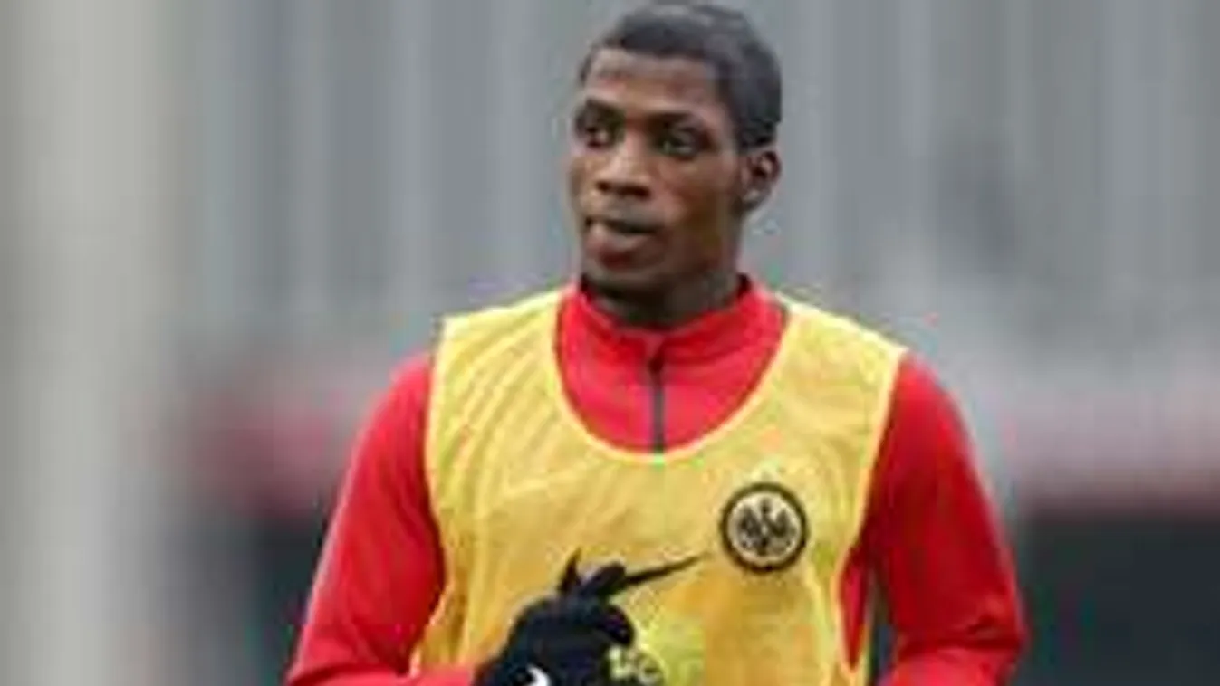 Akár 12 évet is letagadnak az örökifjú focisták