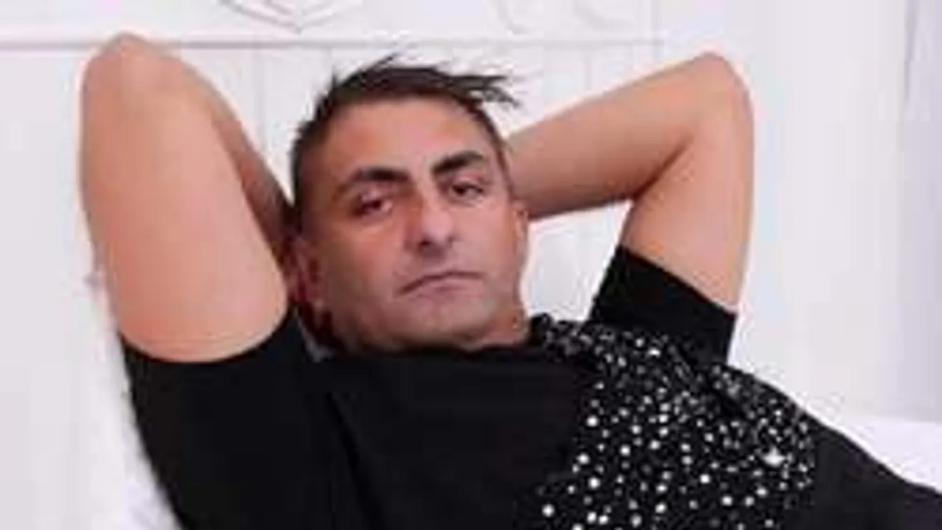 Győzike magára rántotta a sajtót! Mit kap érte Bea asszonytól?