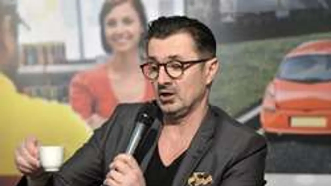 Kiderült, mennyi fizetést visz haza Csiszár Jenő