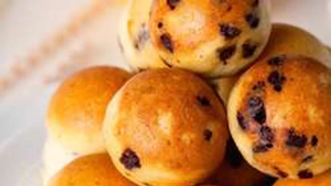 Ilyen szexi palacsintát még nem ettél: mindenhol gömbölyödik!