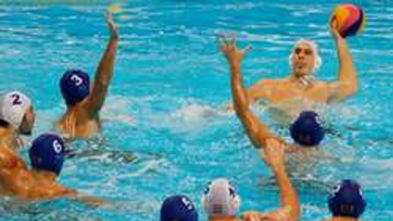 Könnyed pólózás után kedden kezdődik az Eb