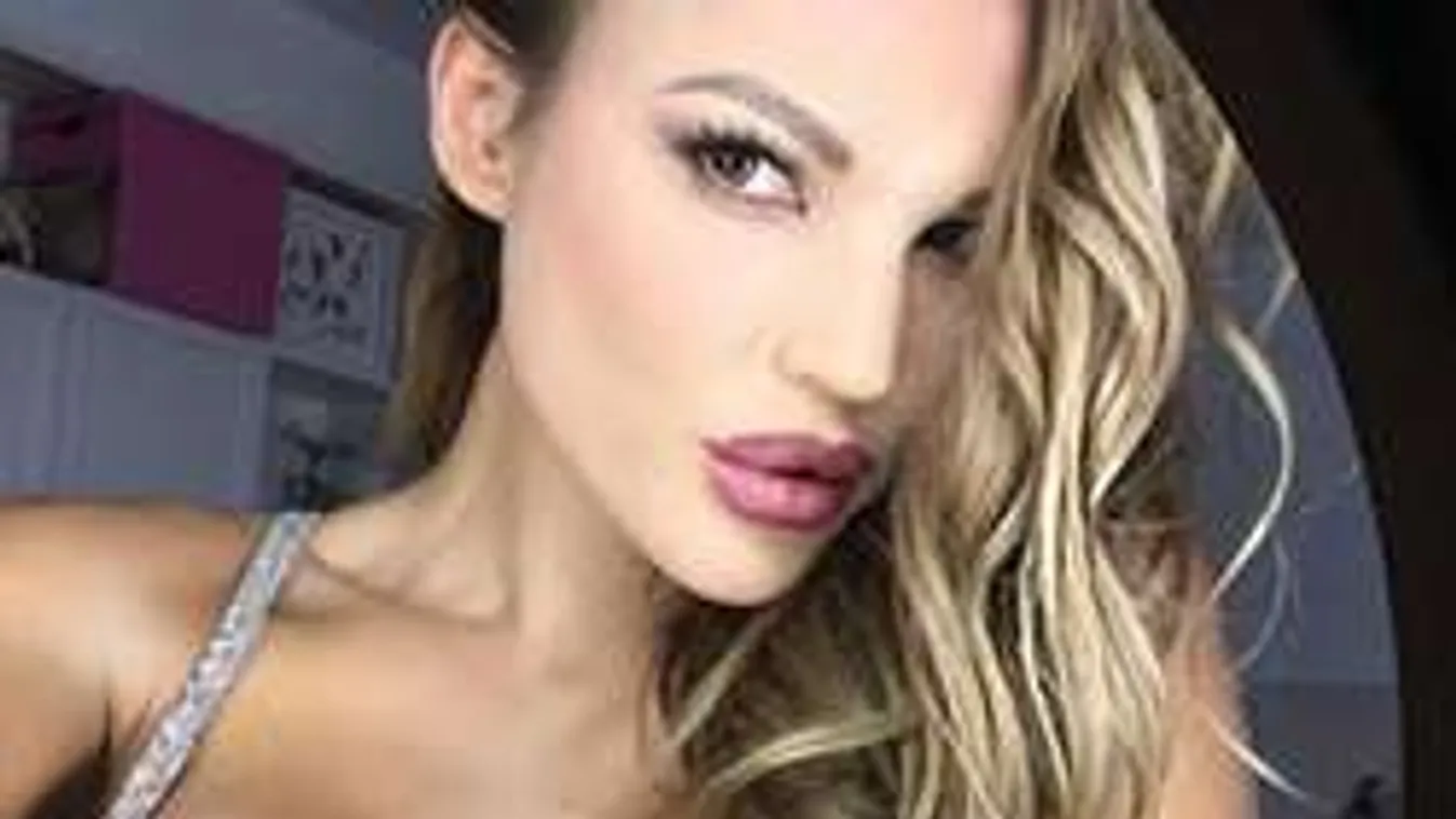 Falatnyi bikiniben mutatta meg kerek popsiját a szexi fitneszmodell