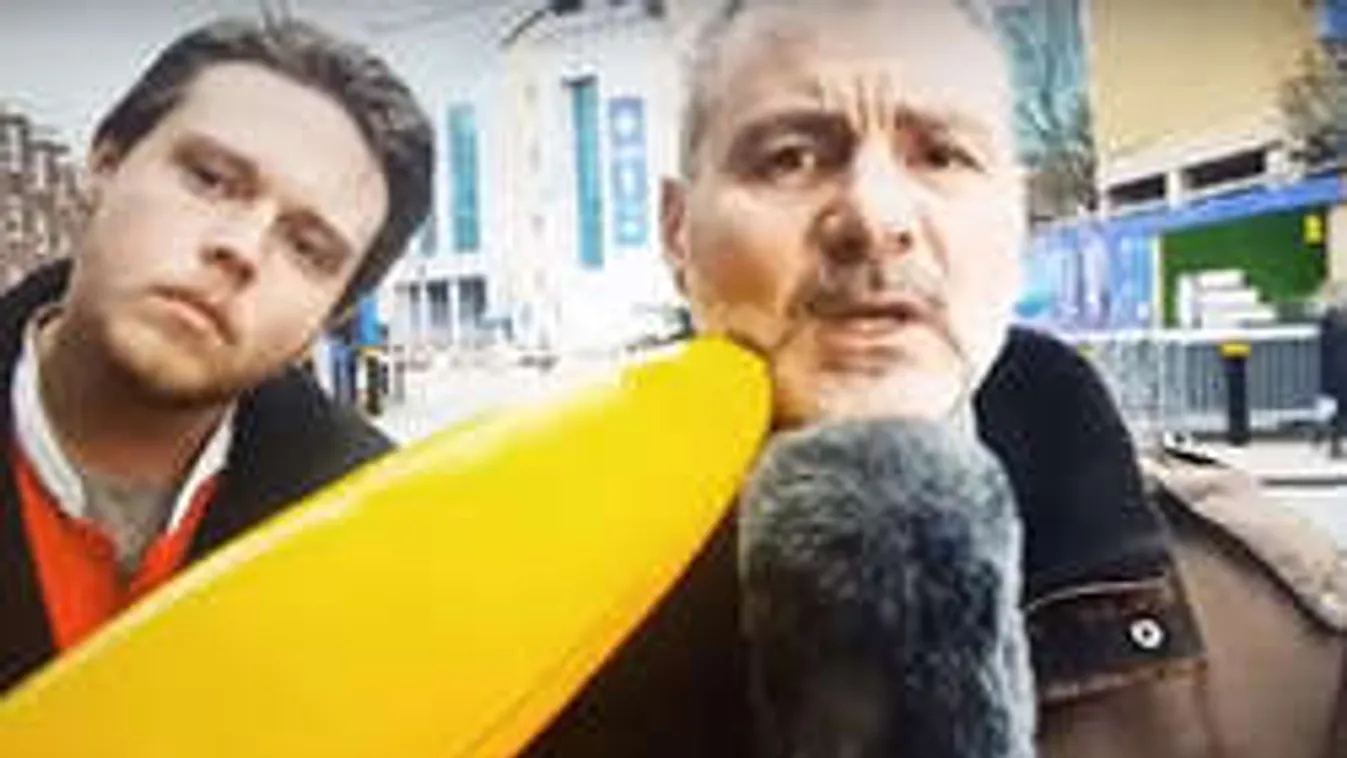 Kamuriporter büntette óriási banánnal a szemtelen trollkodót: Videó