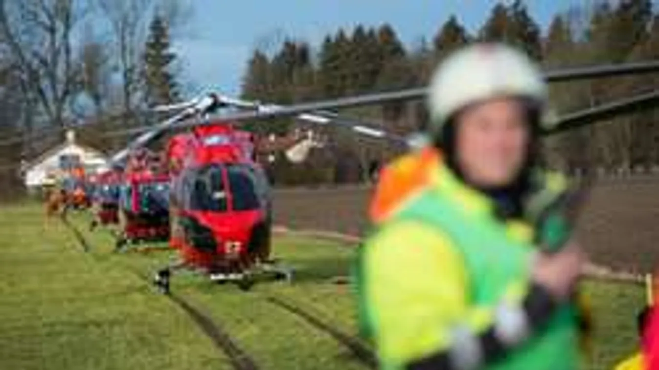 Bajor vonatkatasztrófa: halottak, súlyos sérültek