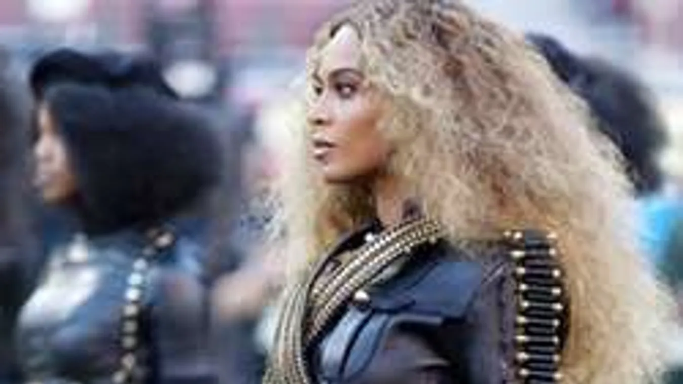Beyoncé topless jelentette be, hogy Magyarország nem a világ része