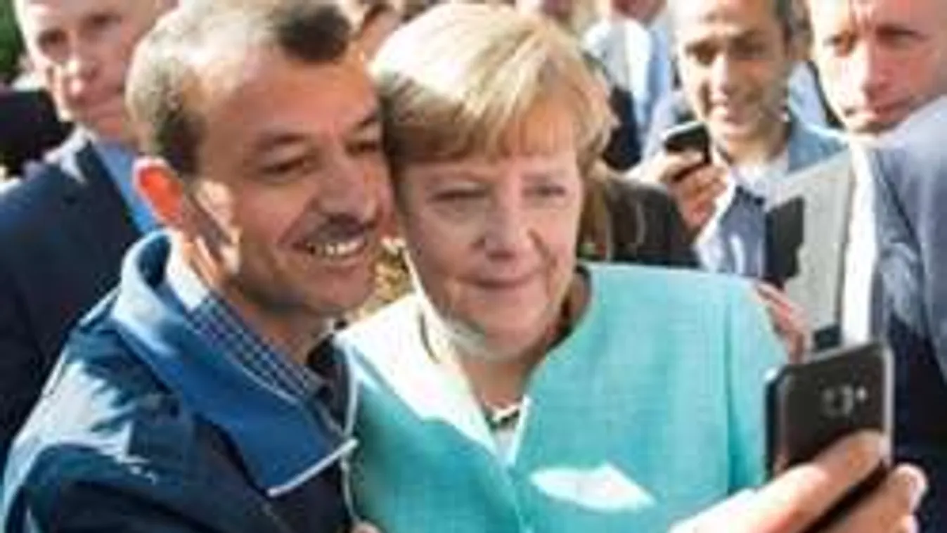 Fegyverrel állítaná meg a migránsokat a határon a németek 29 százaléka!