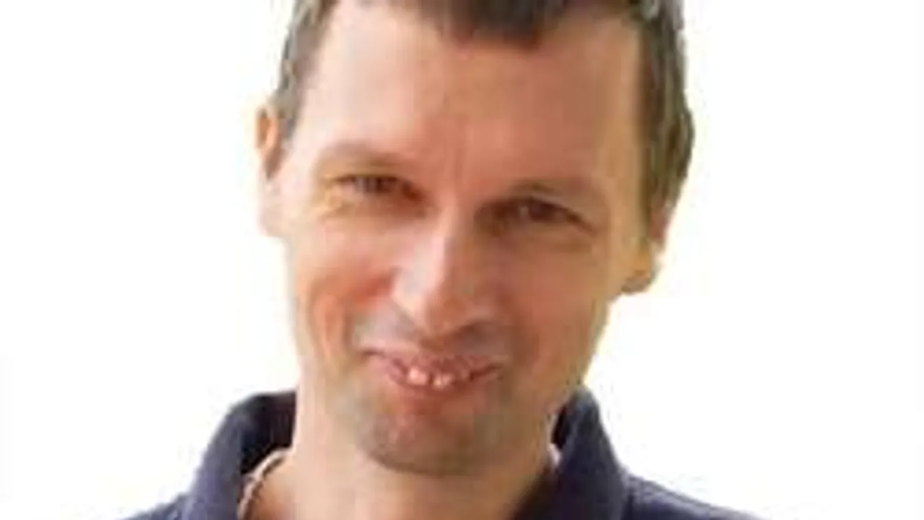 Több százan keresik a nyomtalanul eltűnt sárvári férfit - Fotó