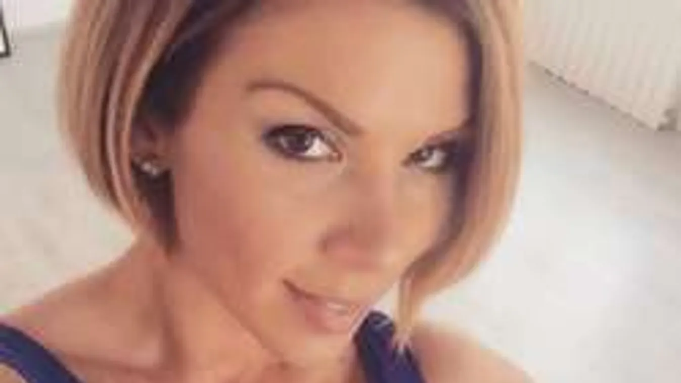 Pirner Alma dögös fotóval készít fel minket a Valentin napra