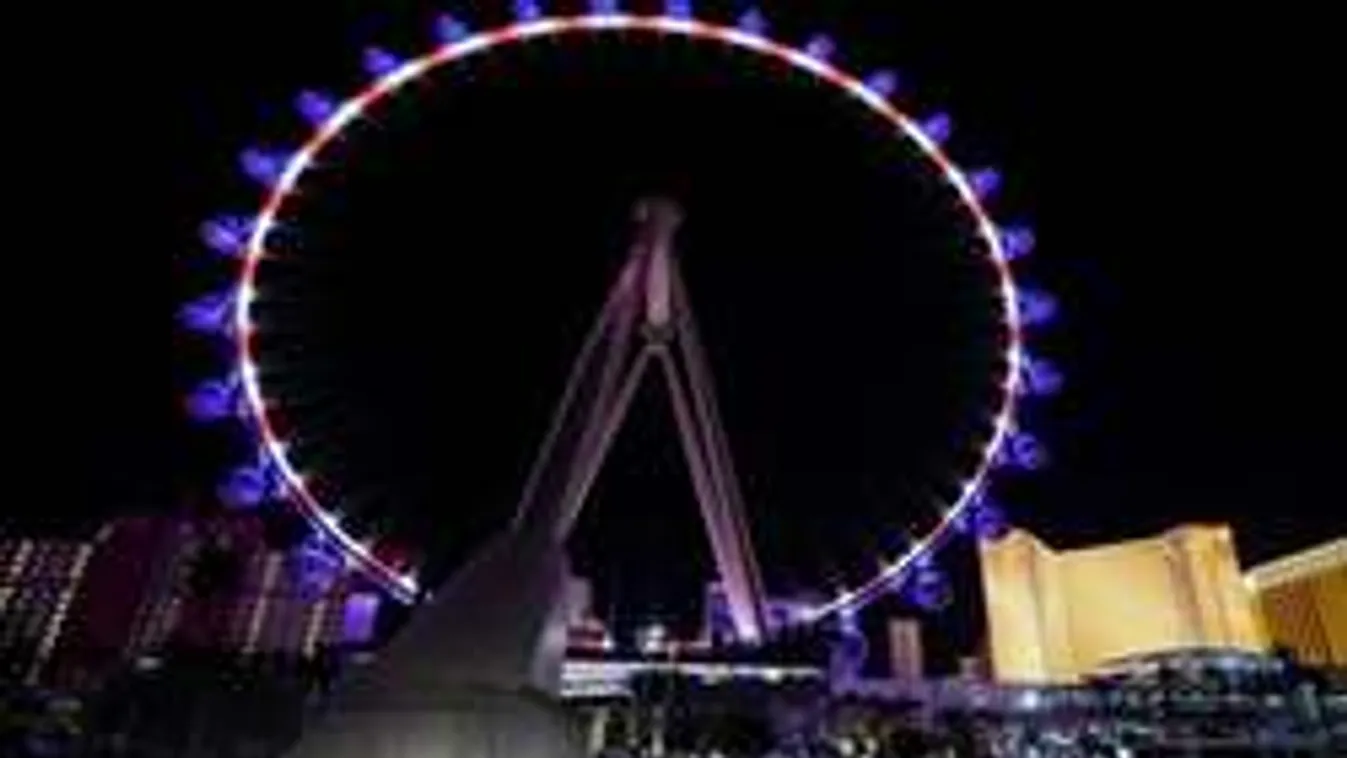 Az óriáskerék üvegpadlóján estek egymásnak a kívánós szerelmesek