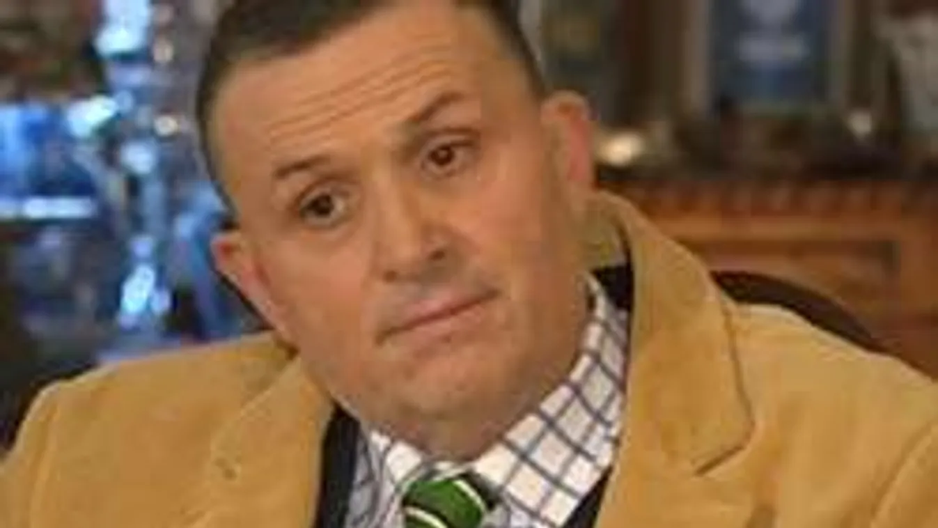 Csütörtökön is rátörtek a rendőrök Lajcsiékra