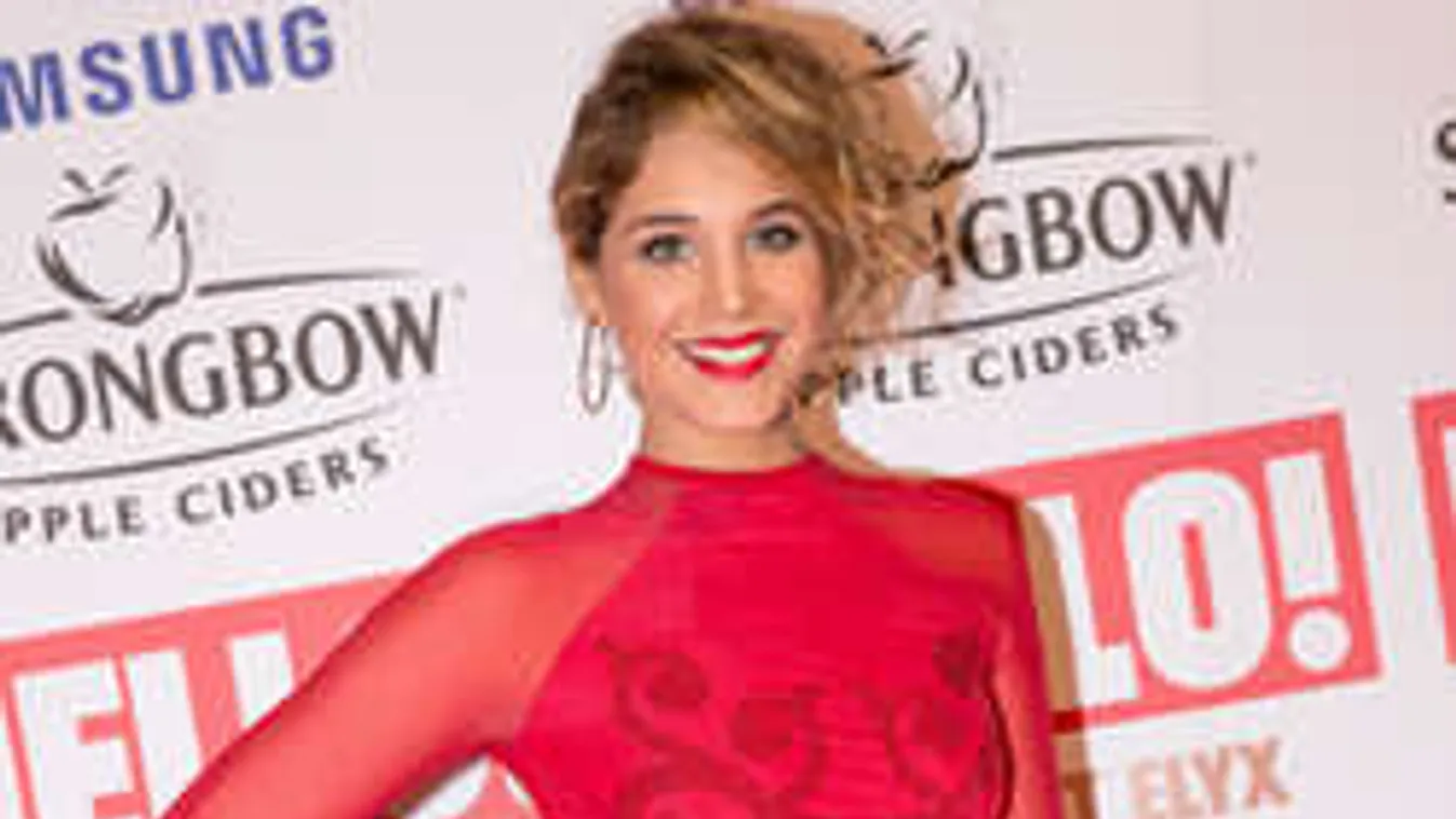 A Barátok közt bombázójának mellével játszott kollégája - Fotó