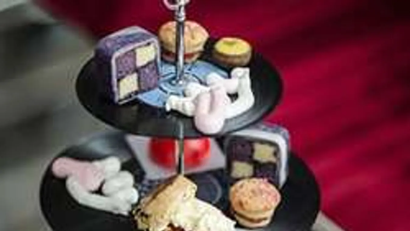 Ki ne dobd a bakelit lemezt! Valósággal aranyat ér!