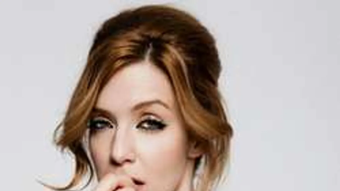 Még mindig szoptatja kétéves gyerekét az RTL Klub sztárja