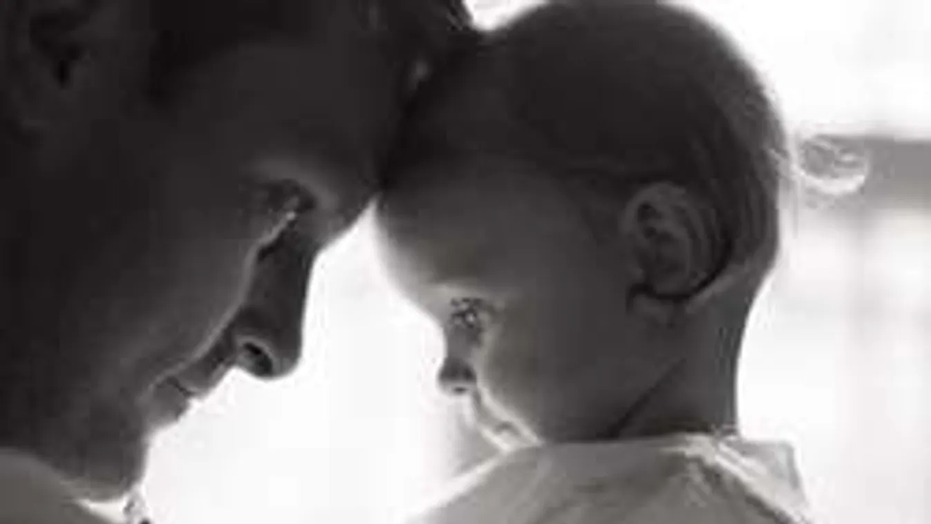 Ettől olvad a női szív! Apák, akik imádják gyereküket! - Fotók