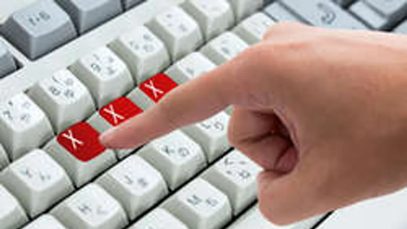 Kiderült, milyen pornót néz a legtöbb nő titokban!