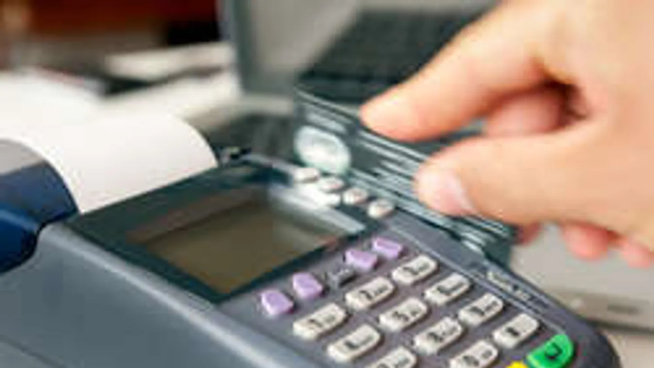 Vigyázz, ha kártyával fizetsz! Így lopják el az adataidat