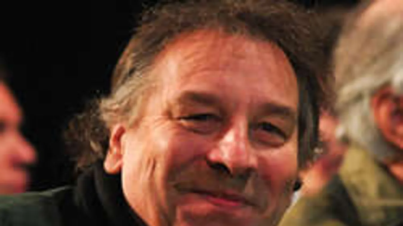 Megszabadult a gyászos emlékektől! Ide költözött Bajor Imre özvegye!