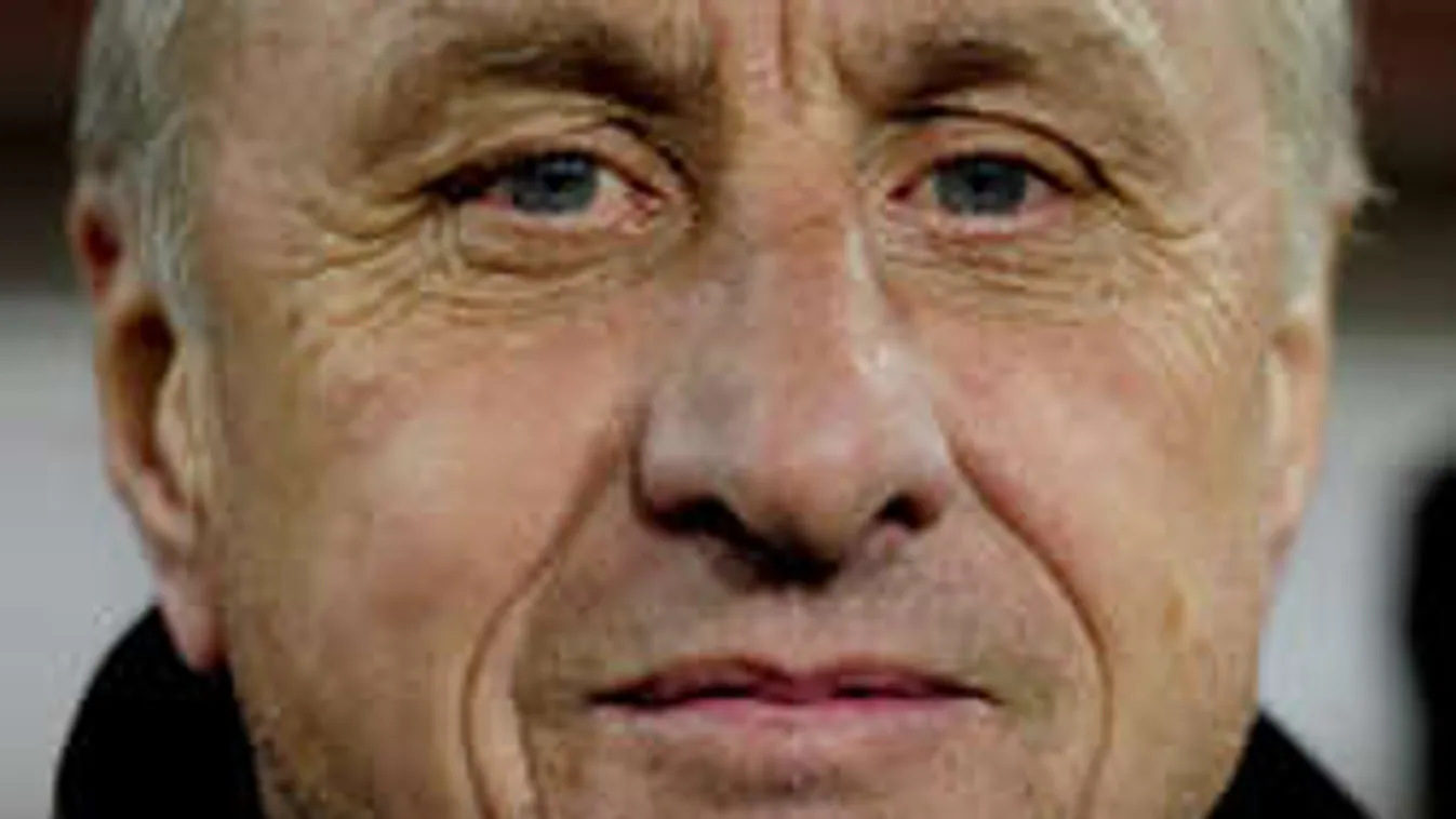 Gyászol Hollandia, meghalt az aranylabdás futballsztár