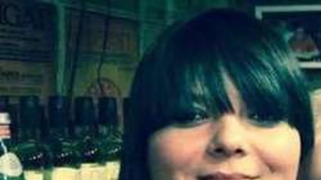 Különös fotó! Mi történt Oláh Ibolya arcával?