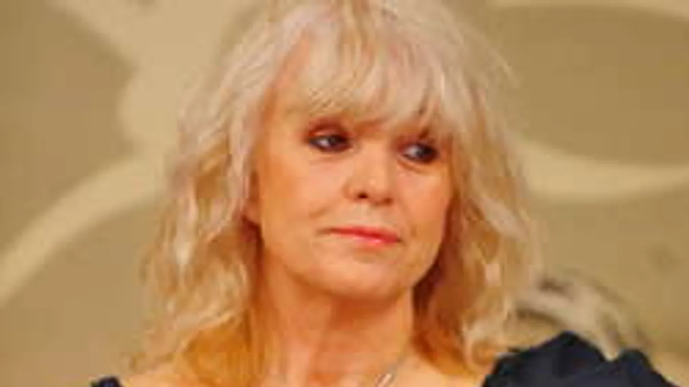 Élete végéig gyógytornára kényszerül Csepregi Éva!