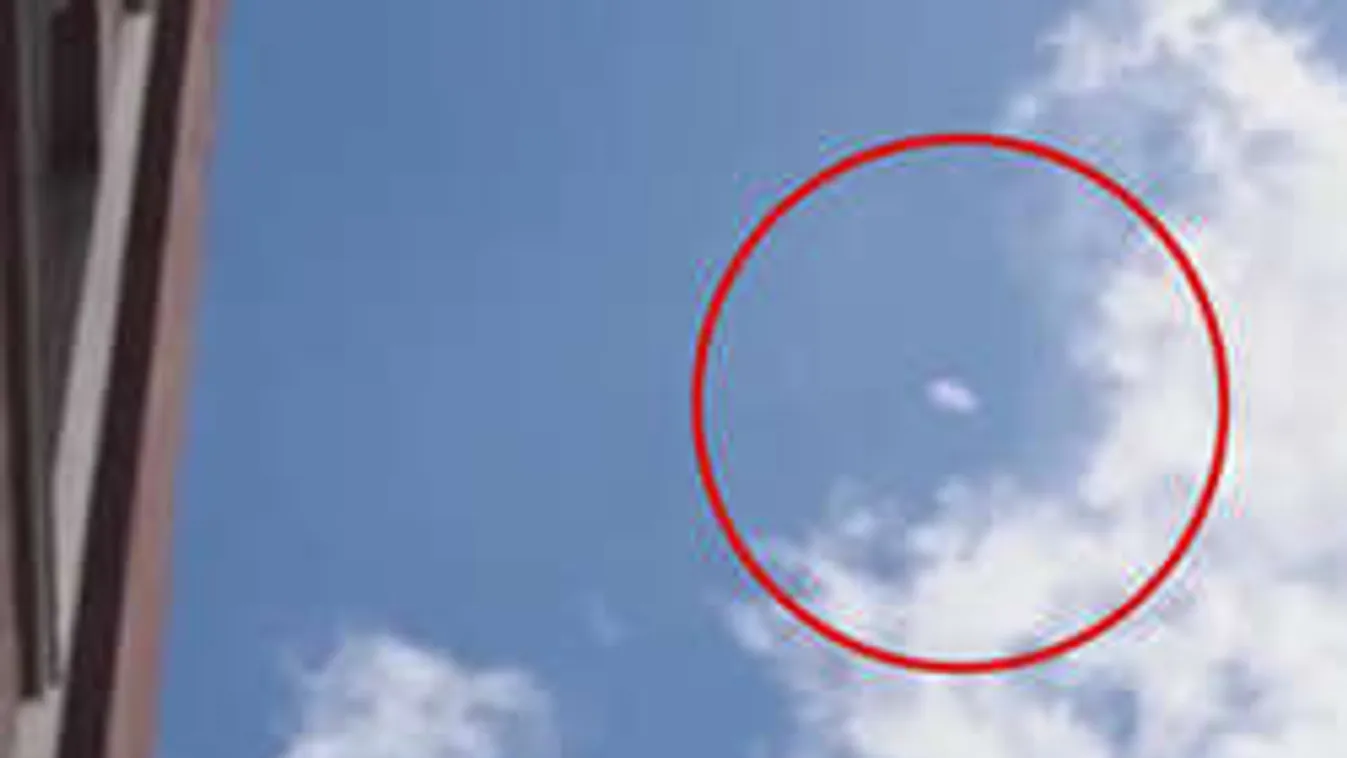 Fényes nappal videózták le az ufót! Végre egy tűéles felvétel!