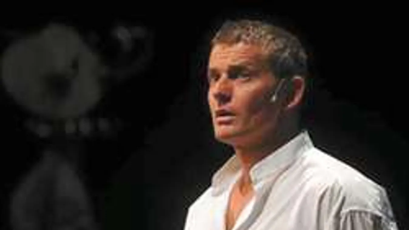 Lesújtó hírek: Idén már biztos nem léphet színpadra Rékasi Károly!