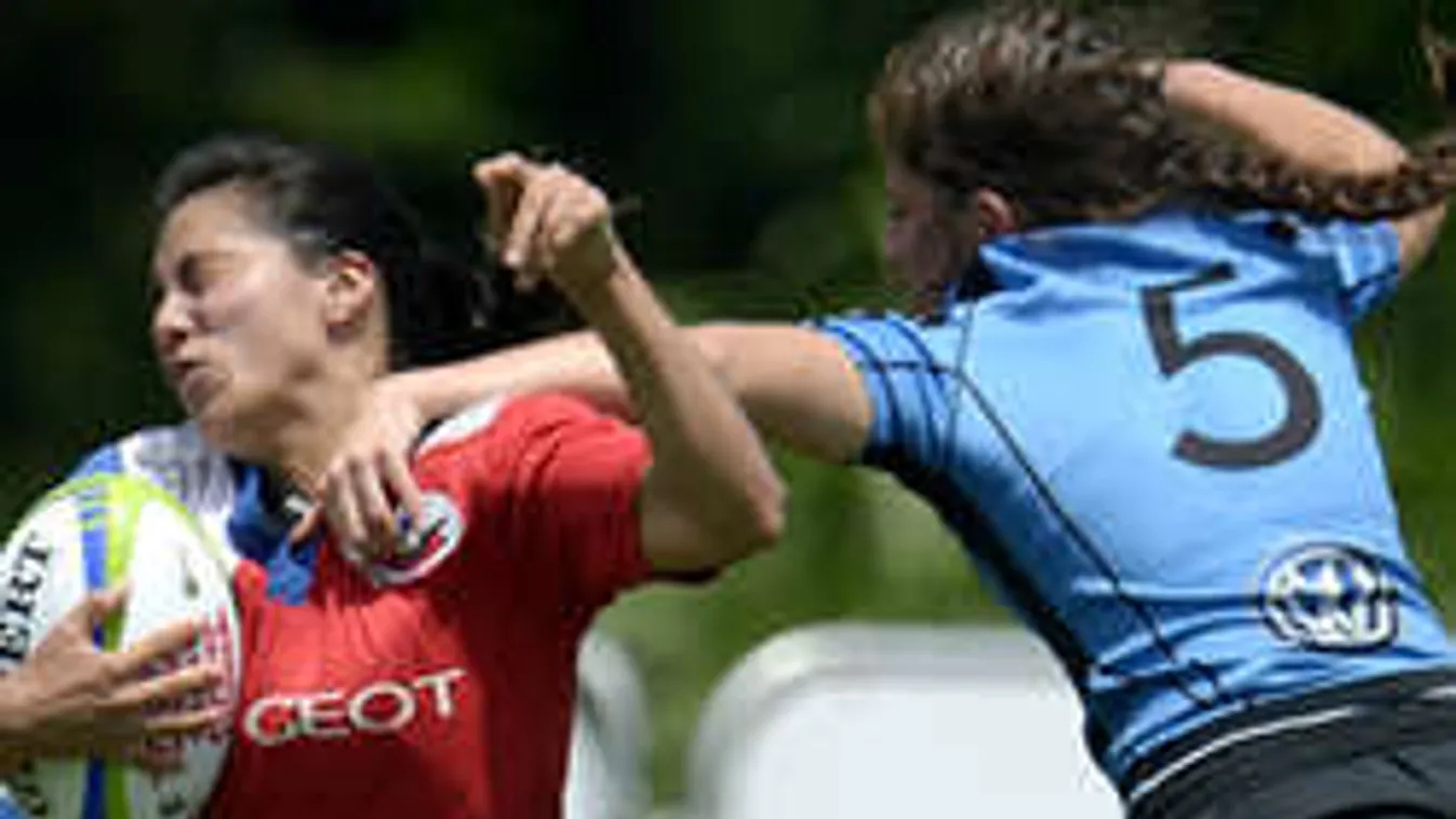 Ez fájt! Hajba kaptak a rögbis lányok. Szó szerint - Fotó!