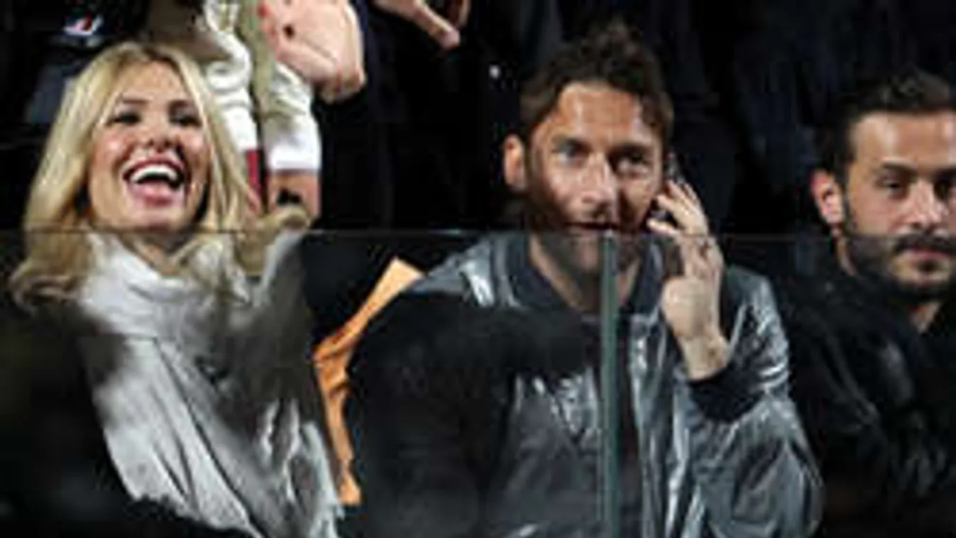 Éjjel-nappal szexelne a csajok kedvenc focistája