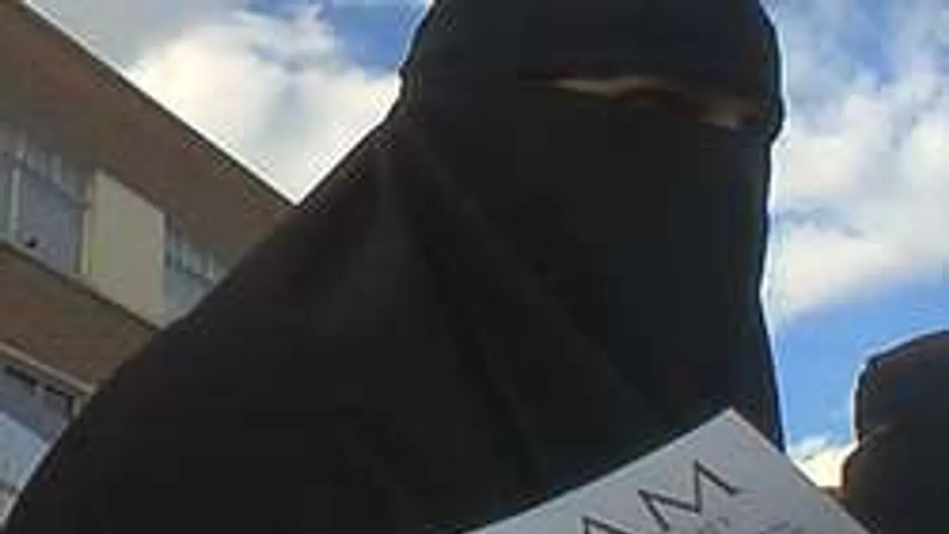 Egy német orvos szervezte be az Iszlám Állam öngyilkos merénylőjét!