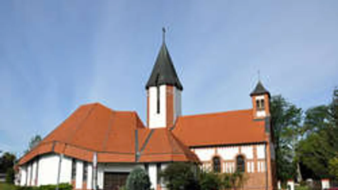 A harkányi templom padlásáról zuhant le a hitoktató