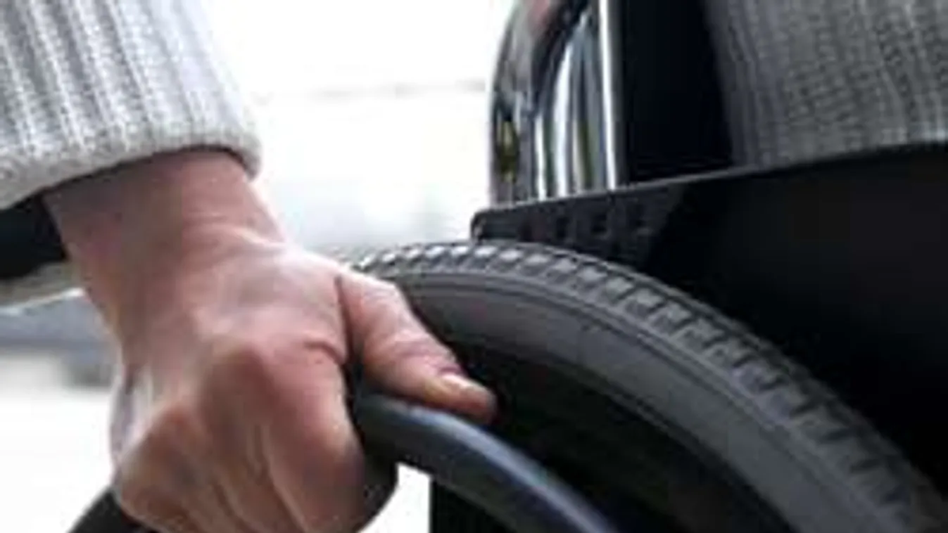 Naponta 9 magyar lábát kell amputálni