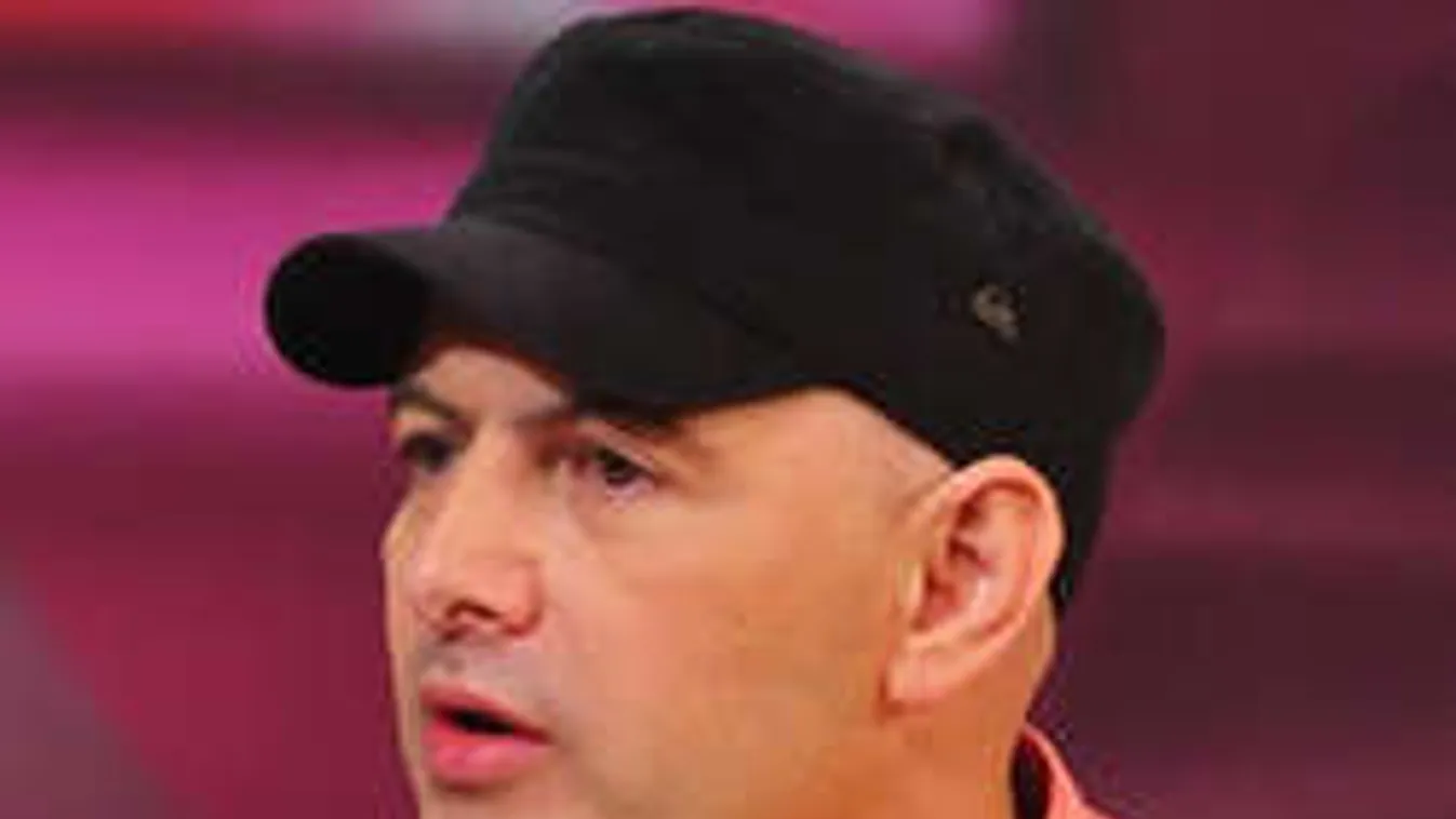 Vujity Tvrtko hazatért, tiszta vizet öntött a pohárba