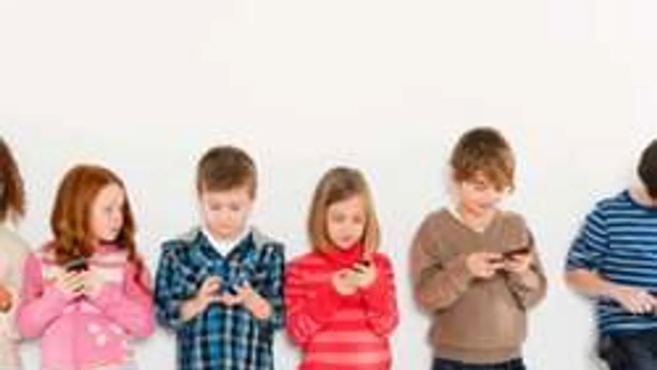 Okostelefonja van a gyerekednek? Sajnáljuk, de nem jó ötlet...