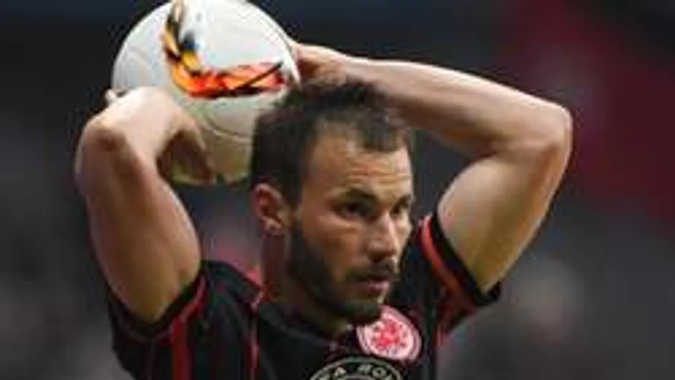 Huszti nem erre a kritikára számított: hátba támadták