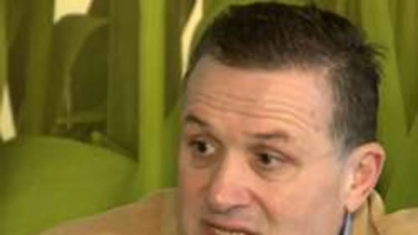 Drámai fordulat: Lajcsi bosszúra készül?