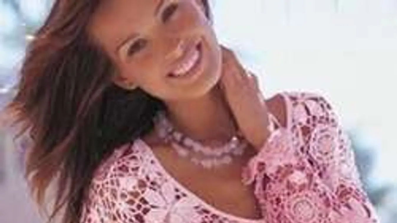 Sokat sejtető ruhába bújnak tavasszal a nők