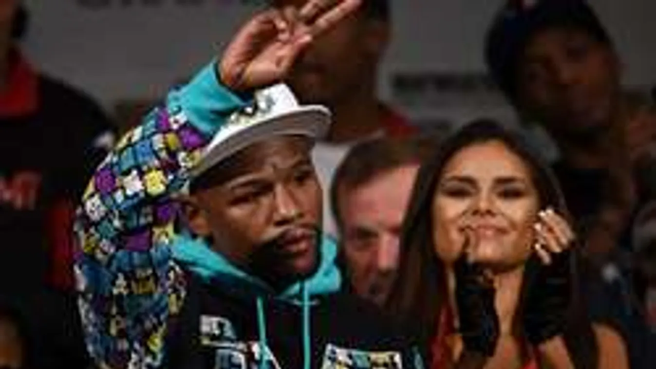 Henceg a vagyonával, meló nélkül milliárdokat keres