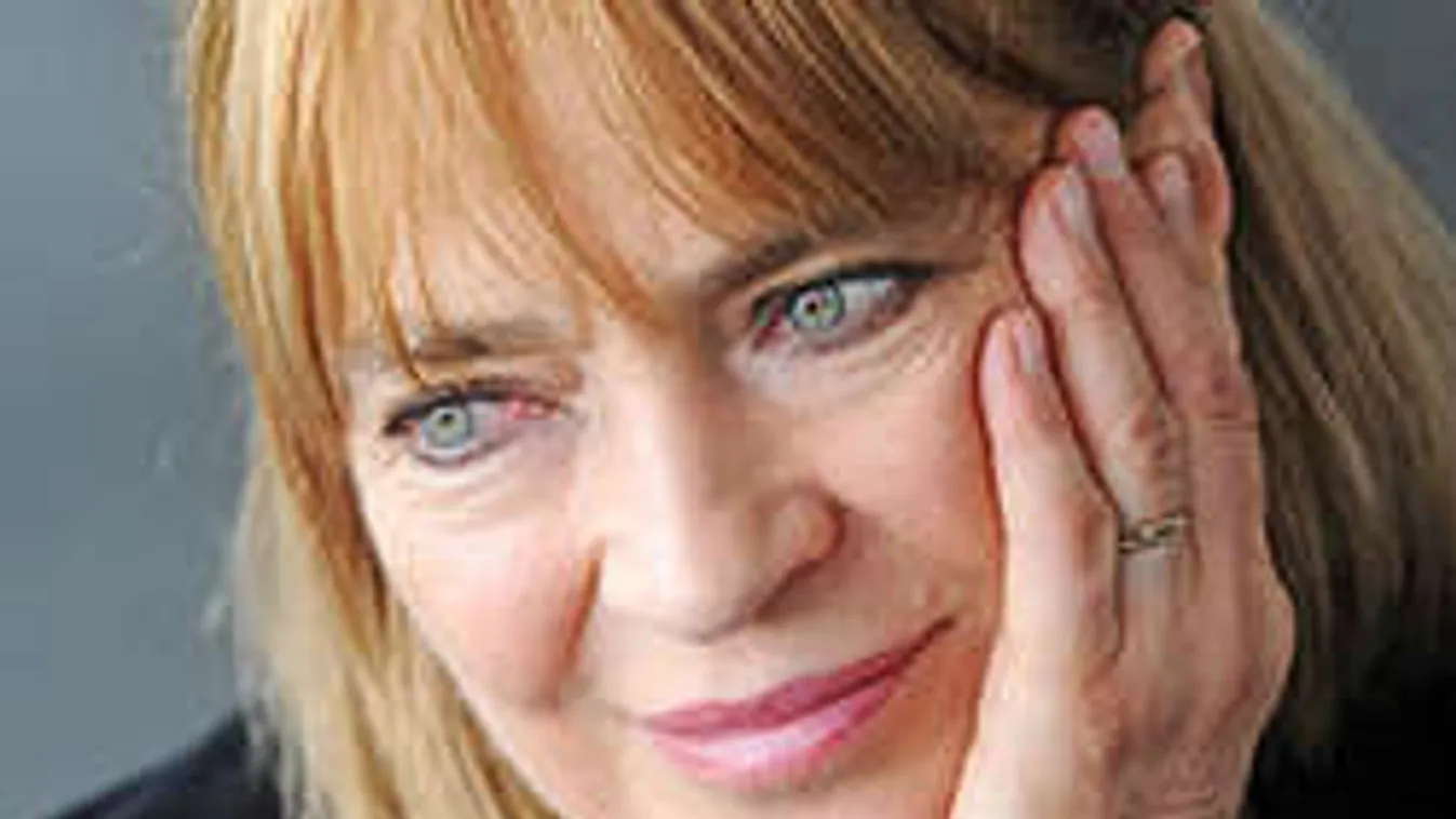 Elképesztő felvétel került elő Kovács Katiról! - Videó