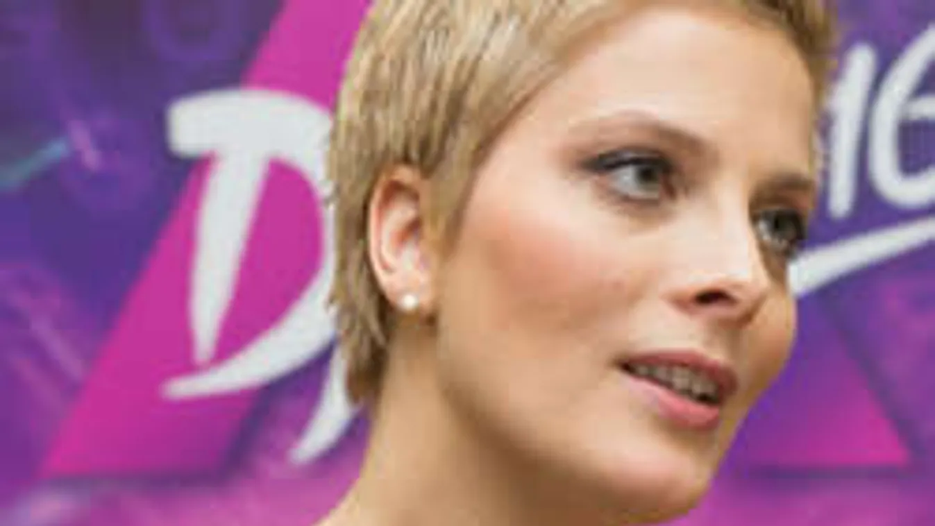 Végre megmutatta kisfiát Tatár Csilla! - Fotó